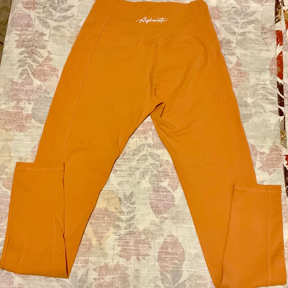 Alphalete Vibrant Orange Active Leggings